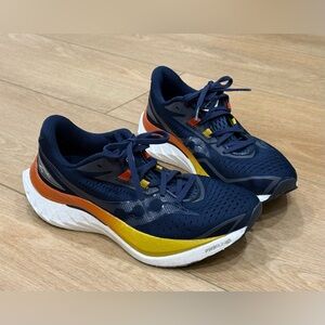 Saucony Endorphin Speed 4 Running Shoes Men’s 7.5 Navy Yellow